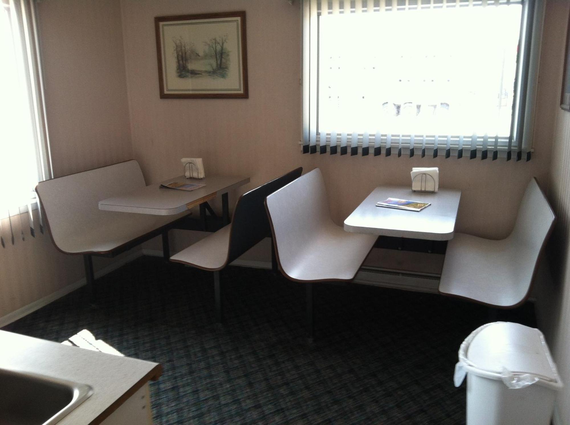 Brooks Motel Norton Esterno foto